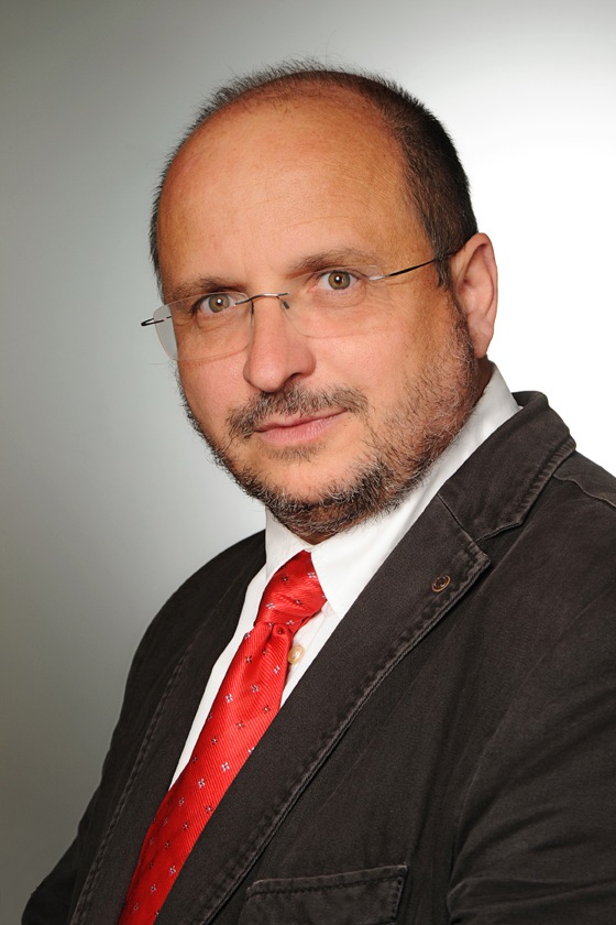 Dr. Soós Miklós ügyvezető